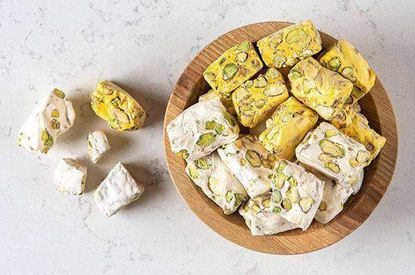 گز لقمه ای بادام و پسته 30 %